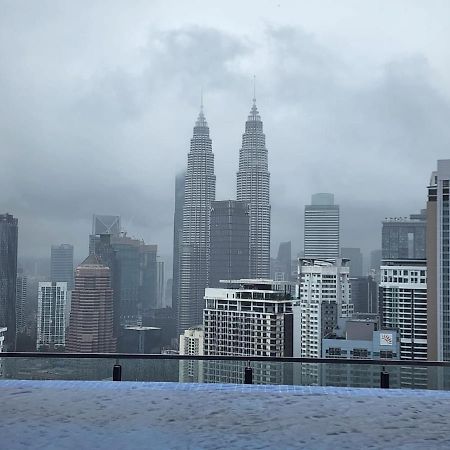 Colony Residence Klcc By Homebrickz Kuala Lumpur Exterior photo
