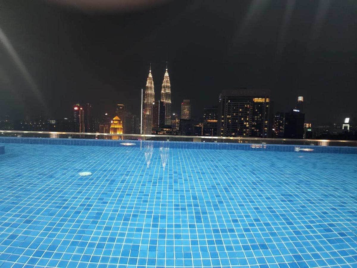 Colony Residence Klcc By Homebrickz Kuala Lumpur Exterior photo