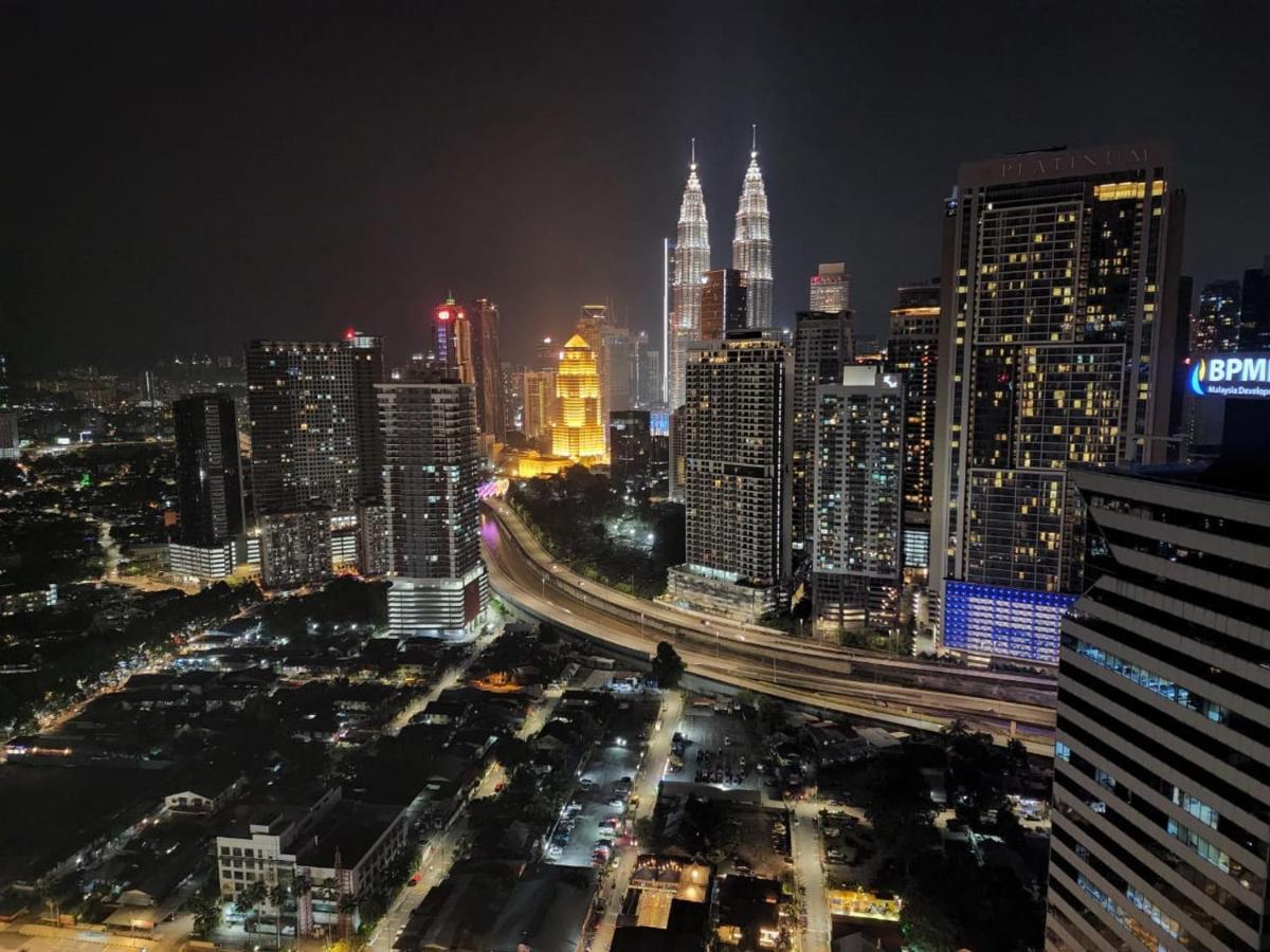 Colony Residence Klcc By Homebrickz Kuala Lumpur Exterior photo